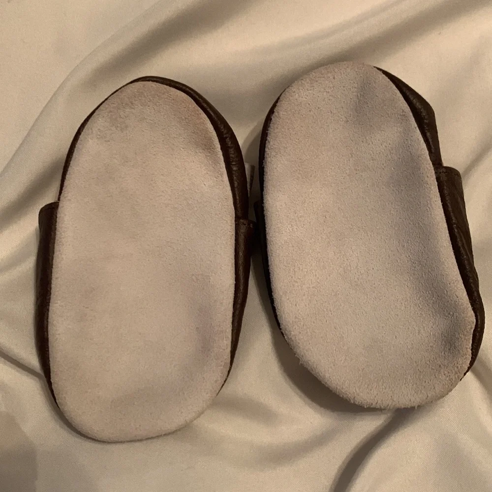 Mine Star Newborn Brown and Cream Slippers with Puppy Design